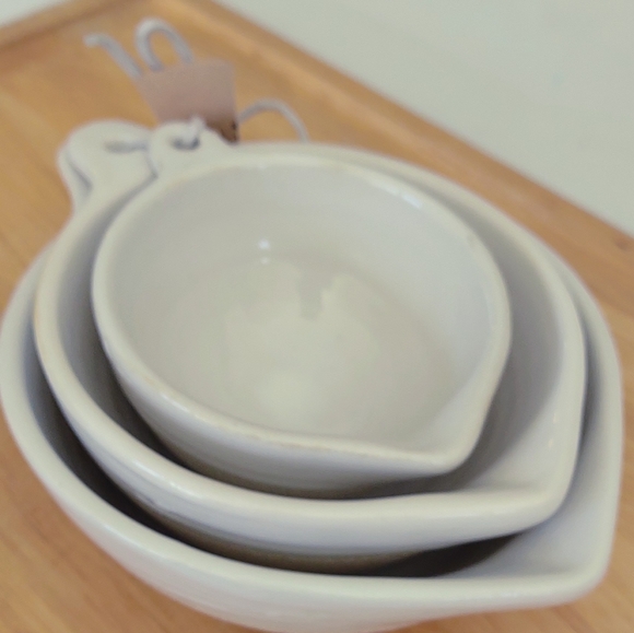 Mud Pie Stoneware Nesting measuring cups, 3 pc set, 42600503 - Picture 9 of 10